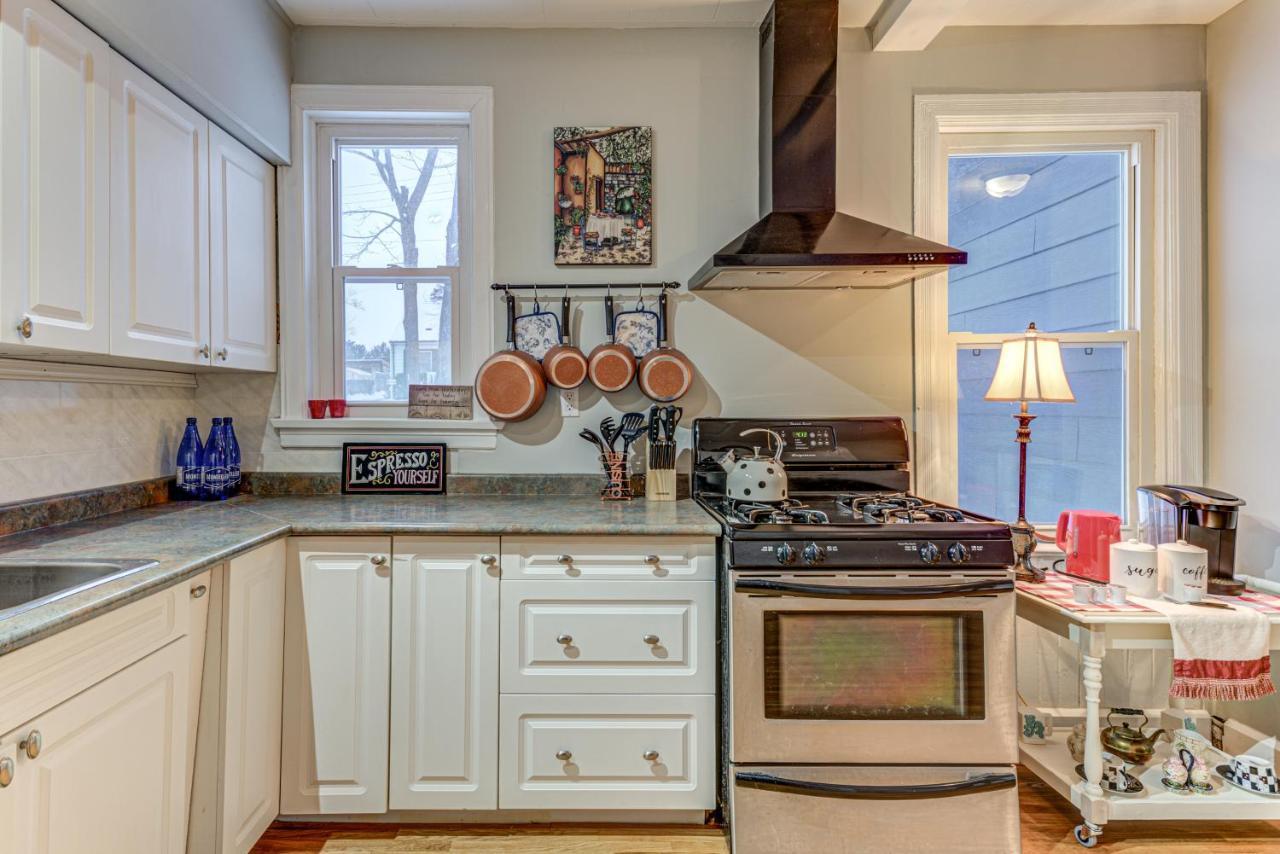 Vila Healven Barrie Exteriér fotografie